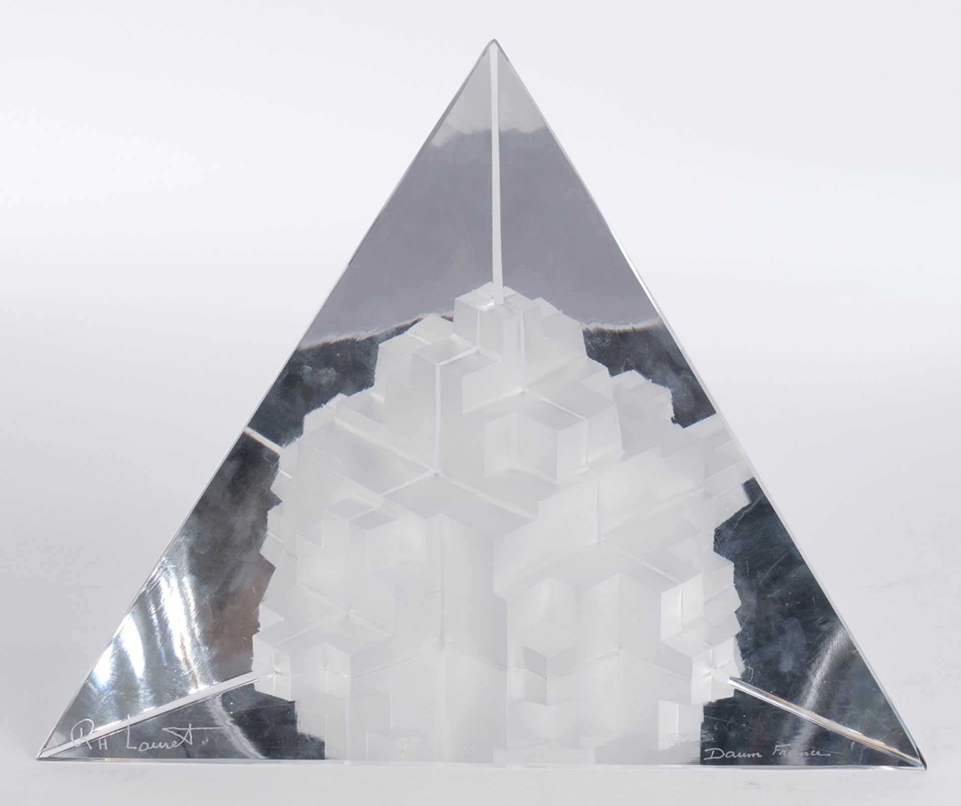 Lauret, Richard, Daum, "Atlantide", Glasobjekt, farbloses Kristallglas, pyramidal, bezeichnet RH La - Image 2 of 6