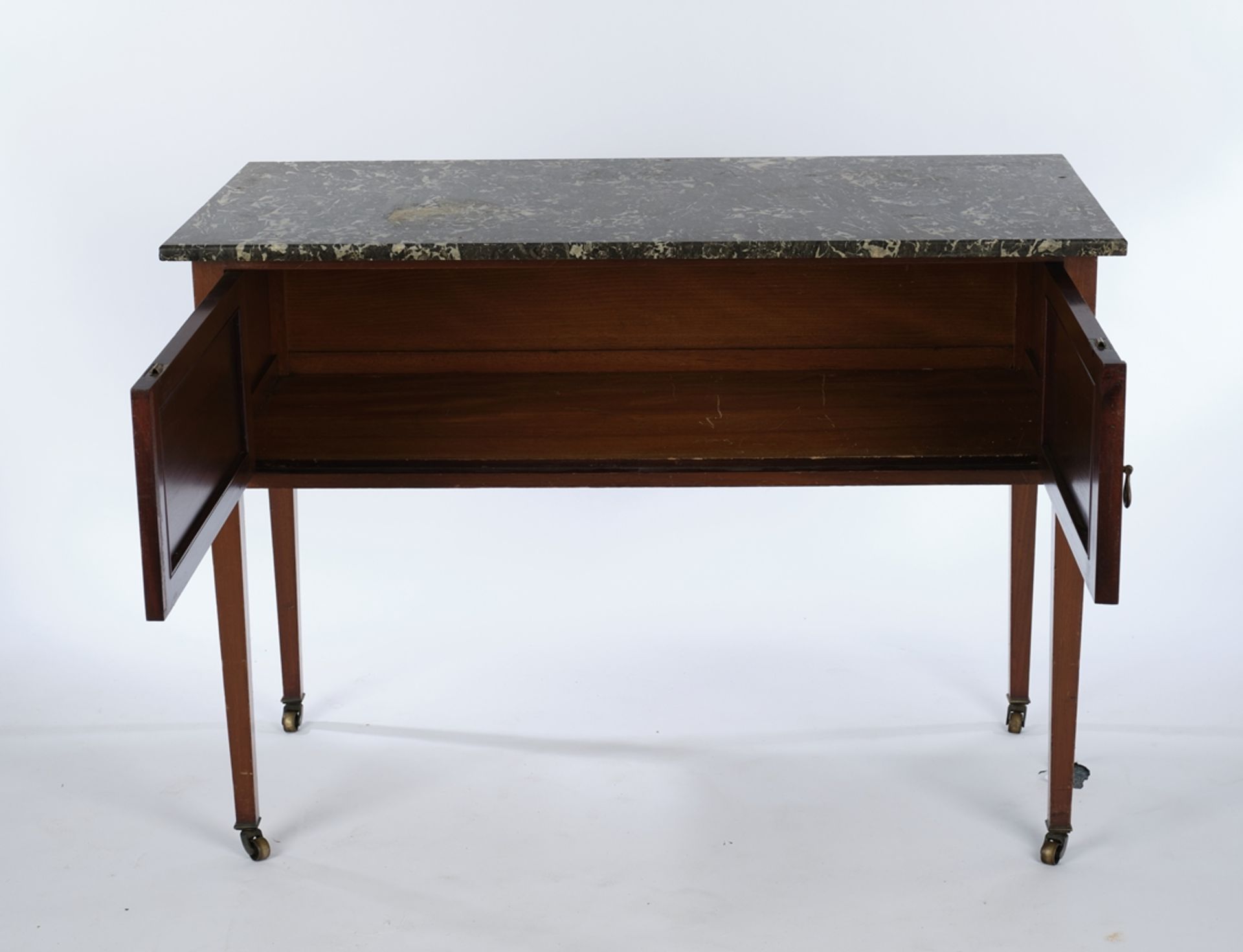 Englische Anrichte / Sideboard, wohl 1. Hälfte 20. Jh., Mahagoni, zweitüriger Korpus mit grau-gemas - Bild 2 aus 4