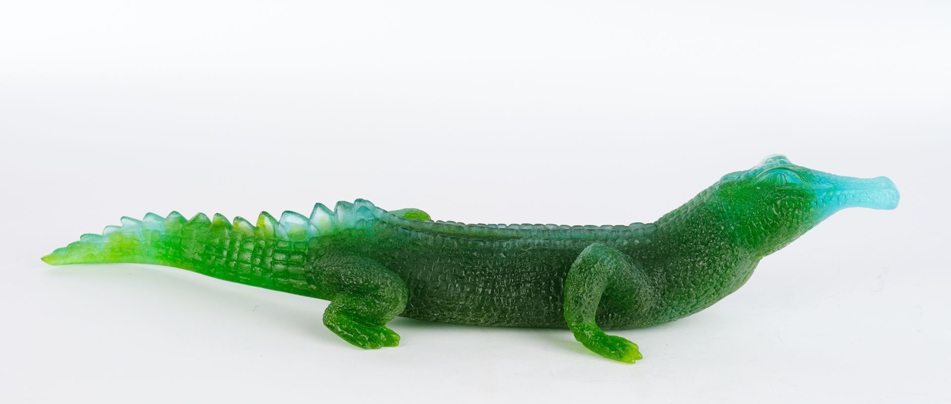 Daum, "Alligator", Glasfigur, Pâte de verre, grün, umseitig bezeichnet Daum France, 10 cm hoch, 51. - Bild 2 aus 6
