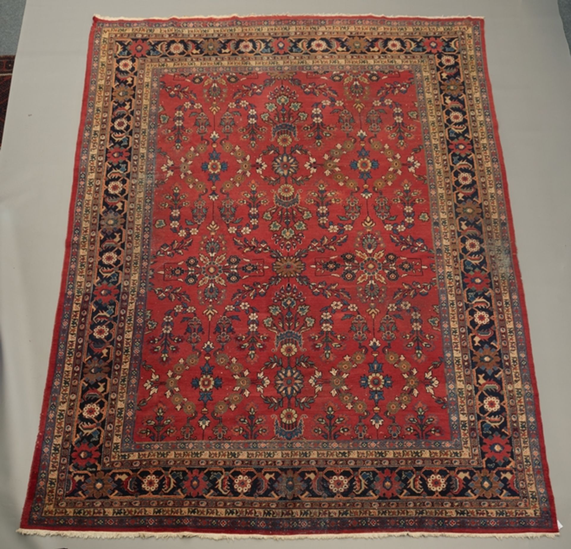 Indien, wohl, Sarough-Muster, ca. 4.24 x 3.12 m, Gebrauchsspuren