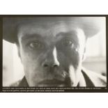 Beuys, Joseph (Kleve 1921 - 1986 Düsseldorf, deutscher Aktionskünstler, Studium und Professur an de