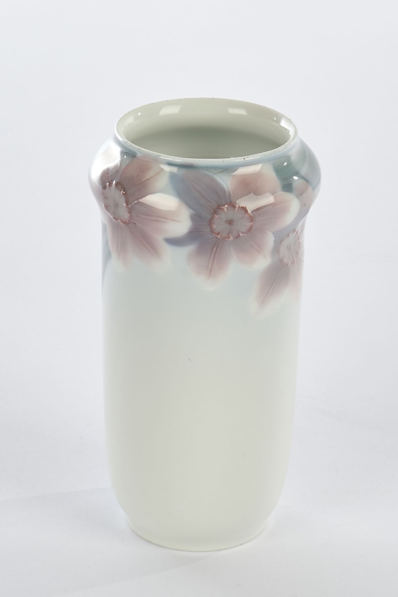 Vase, Jugendstil, Rörstrand, um 1910, Grünmarke mit .E. für Astrid Ewerlöf (1876-1927), partiell re