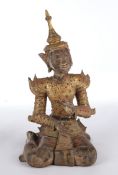 Figur, "Kniender Tempelwächter", Thailand, 19./20. Jh., Holz, geschnitzt, goldbronziert, farbiger S