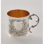Tasse, Silber 800, Bruckmann, reliefierter Blütendekor, C-Henkel, innen vergoldet, 6.2 cm hoch, ca.