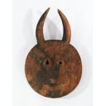 Goli-Maske, Baule, Elfenbeinküste, Afrika, Holz, runde Form mit zwei Hörnern, 39 cm hoch