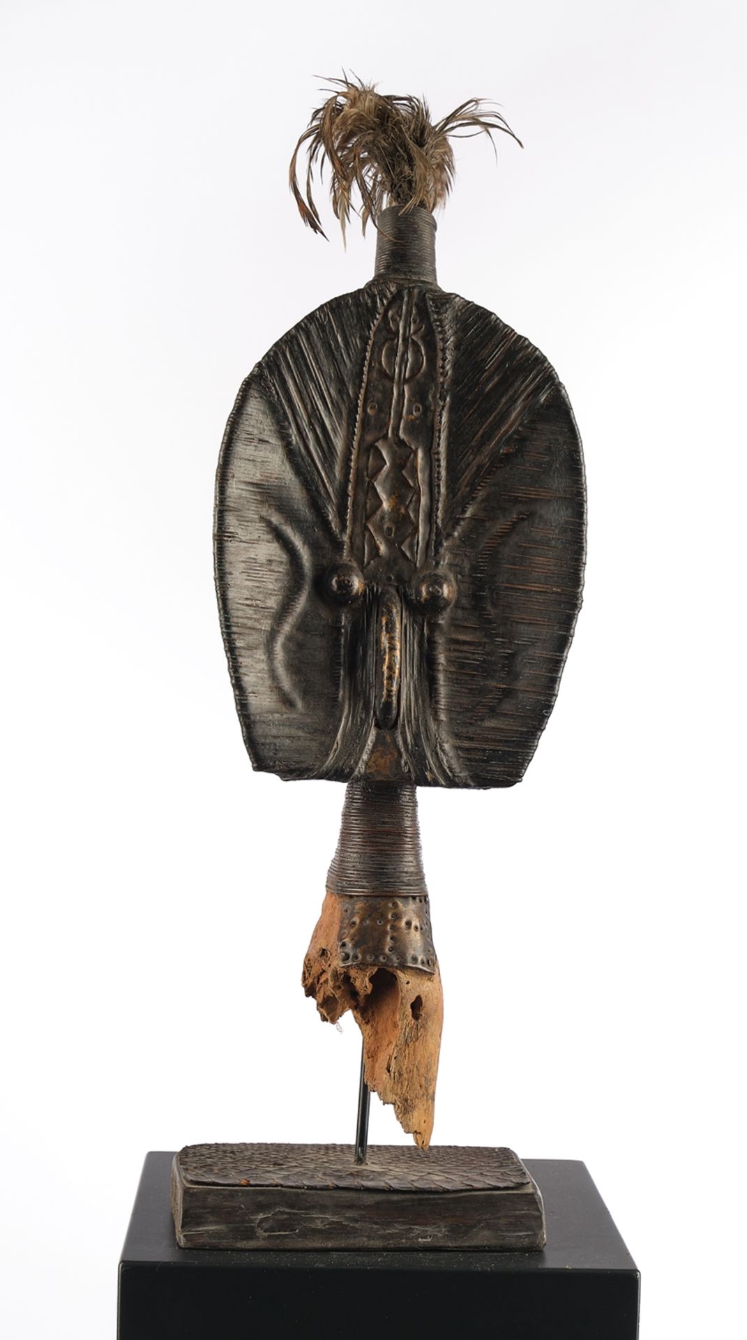 Reliquienfigur, Bakota, Gabun/Kongo, Afrika, Grabwächter aus Holzkern mit Metallumwicklung, Messing