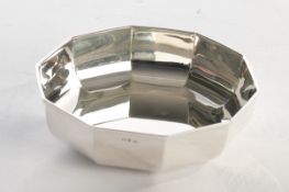 Schale, Silber 925, Italien, Schiavon, polygonal, 3.8 cm hoch, ø 14.5 cm, ca. 149 g