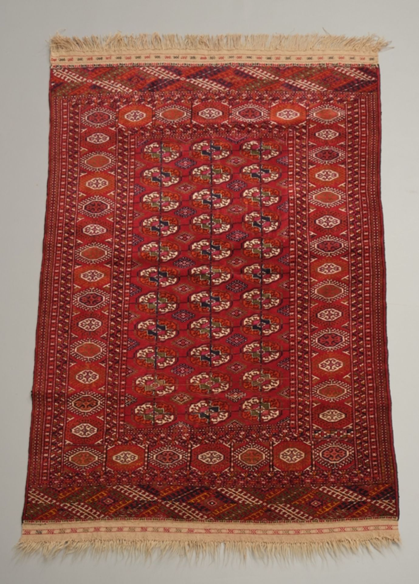 Tekke-Buchara, Turkmenien, sehr feine Knüpfung, ca. 1.88 x 1.26 m