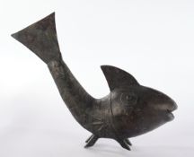 Skulptur, "Fisch", Lobi, Burkina Faso, Afrika, Bronze, dunkel patiniert, 29 cm hoch.