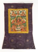 Thangka, Tibet/Nepal, neuzeitlich, Hängerolle, Farbe und Gold auf Textil, Padmasambhava mit seinen 