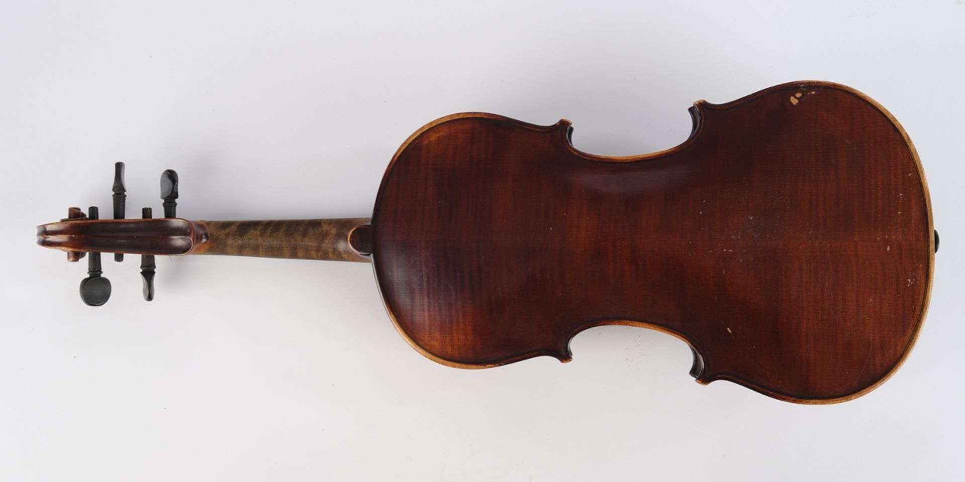 Violine, brauner Holzkorpus, unbezeichnet, 60 cm lang, mit Bogen und Koffer, Alters- und Gebrauchss - Bild 8 aus 8