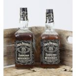Zwei Flaschen "Jack Daniels Bourbon Whiskey No. 7"