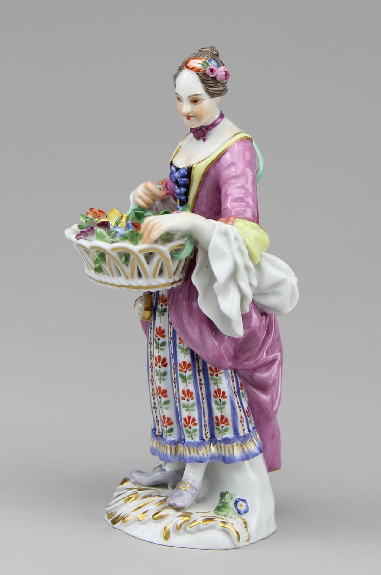 Meissen - Figur Blumenmädchen im Opernhaus aus der Serie Cris de Paris - Bild 2 aus 5
