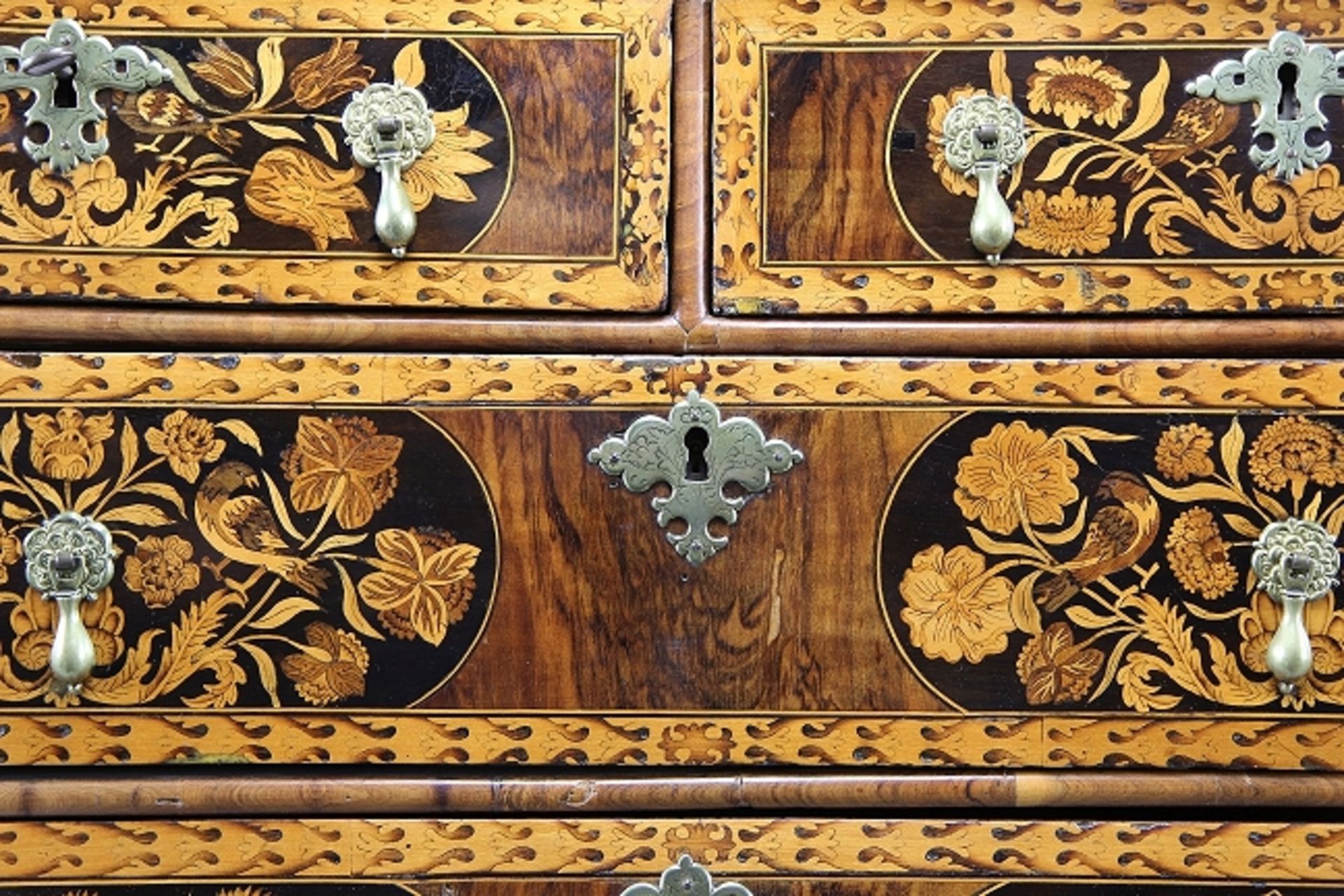 William & Mary - Chest of Drawers - Image 12 of 15