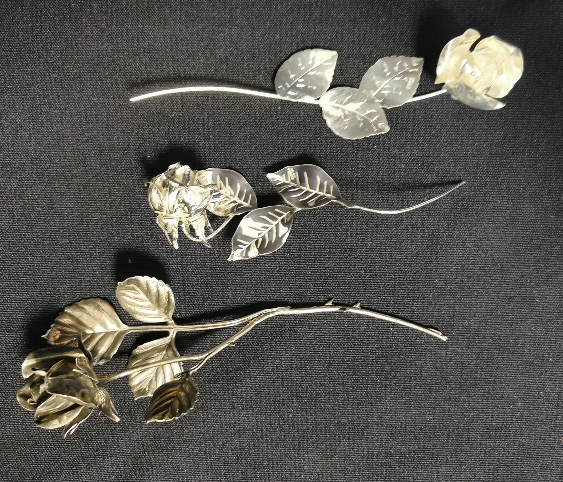 SILVER "ROSES 