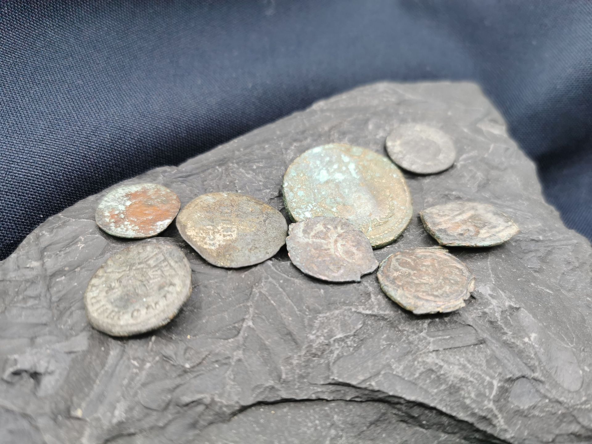 ROMAN COINS - Image 2 of 2