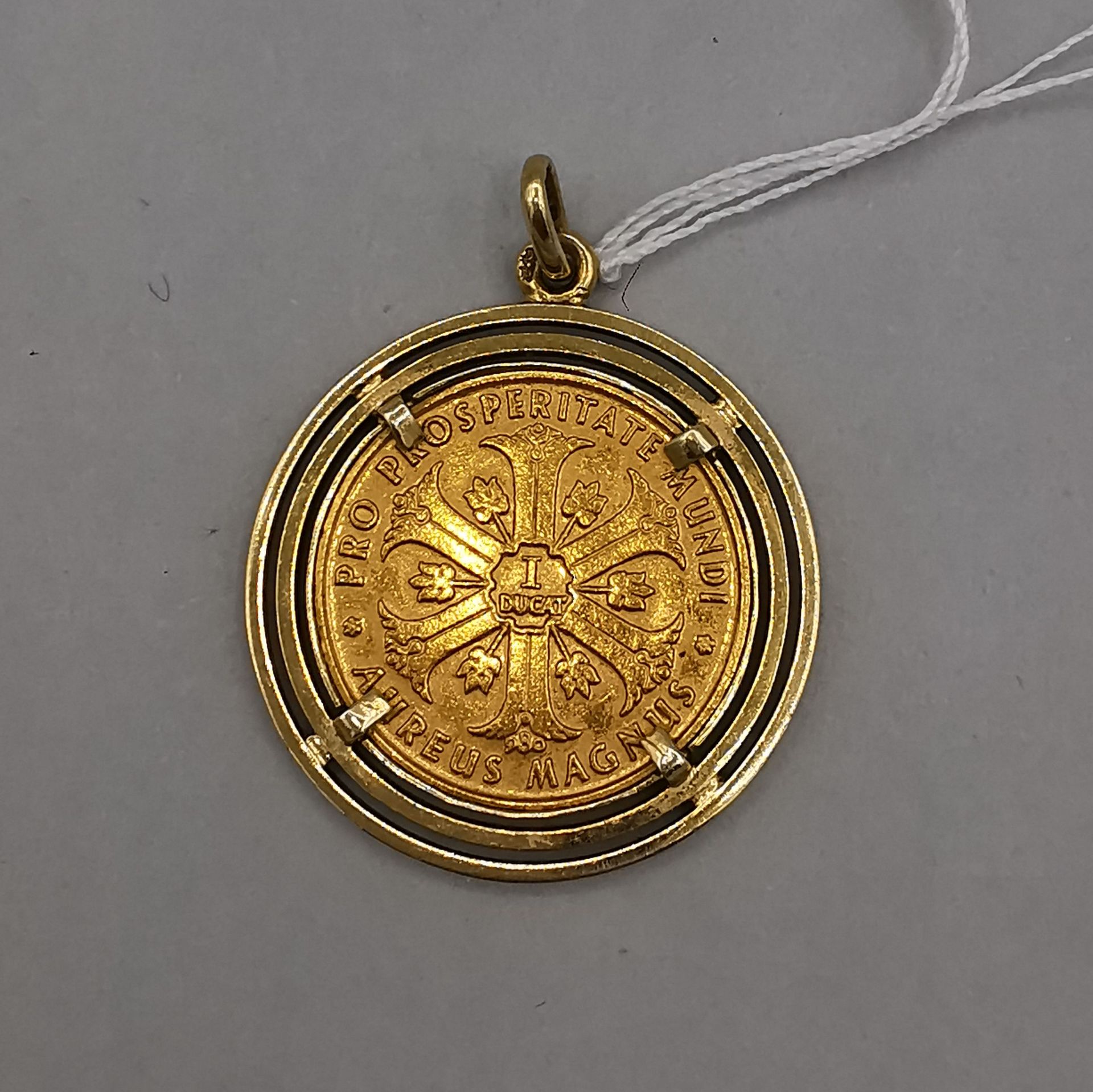 COIN PENDANT - Image 2 of 2