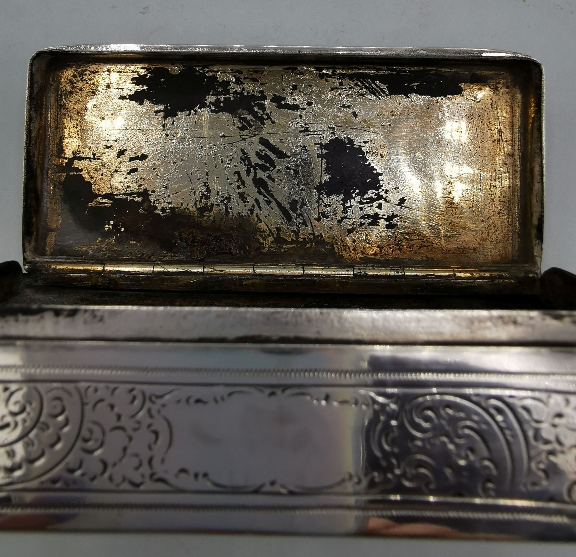 GALLANTRY: TOBACCO BOX - Image 9 of 10