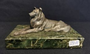 SKULPTUR: "HUND / COLLIE"