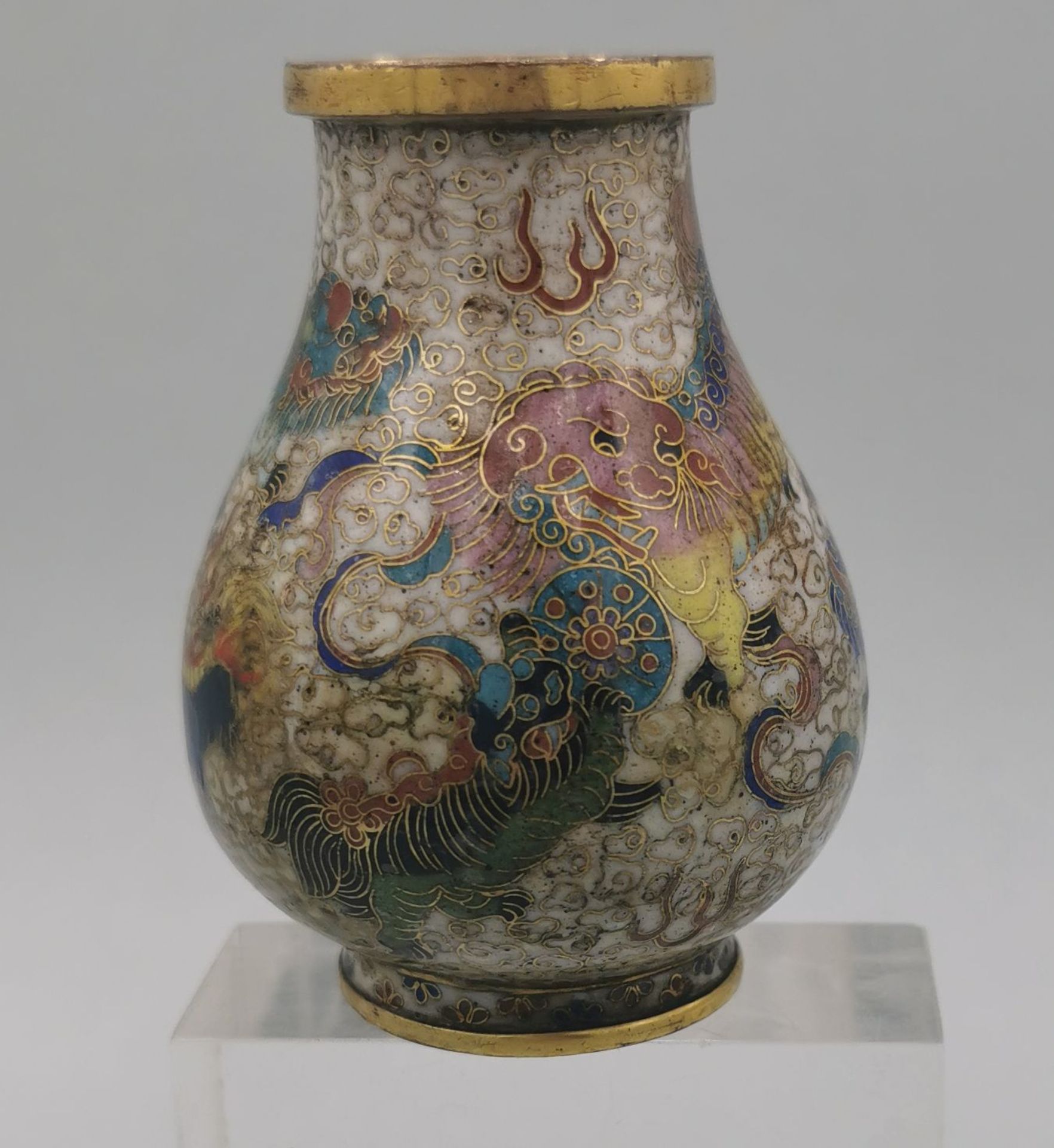 KLEINE CLOISONNE-VASE MIT FEINEM DRACHENDEKOR - Bild 7 aus 11