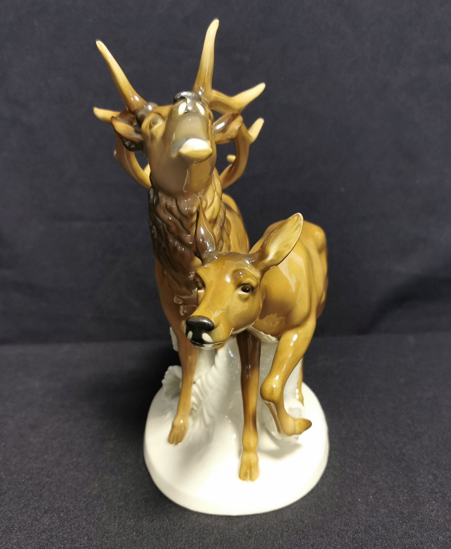 FIGURE GROUP "STAG AND DEER" - Image 2 of 4