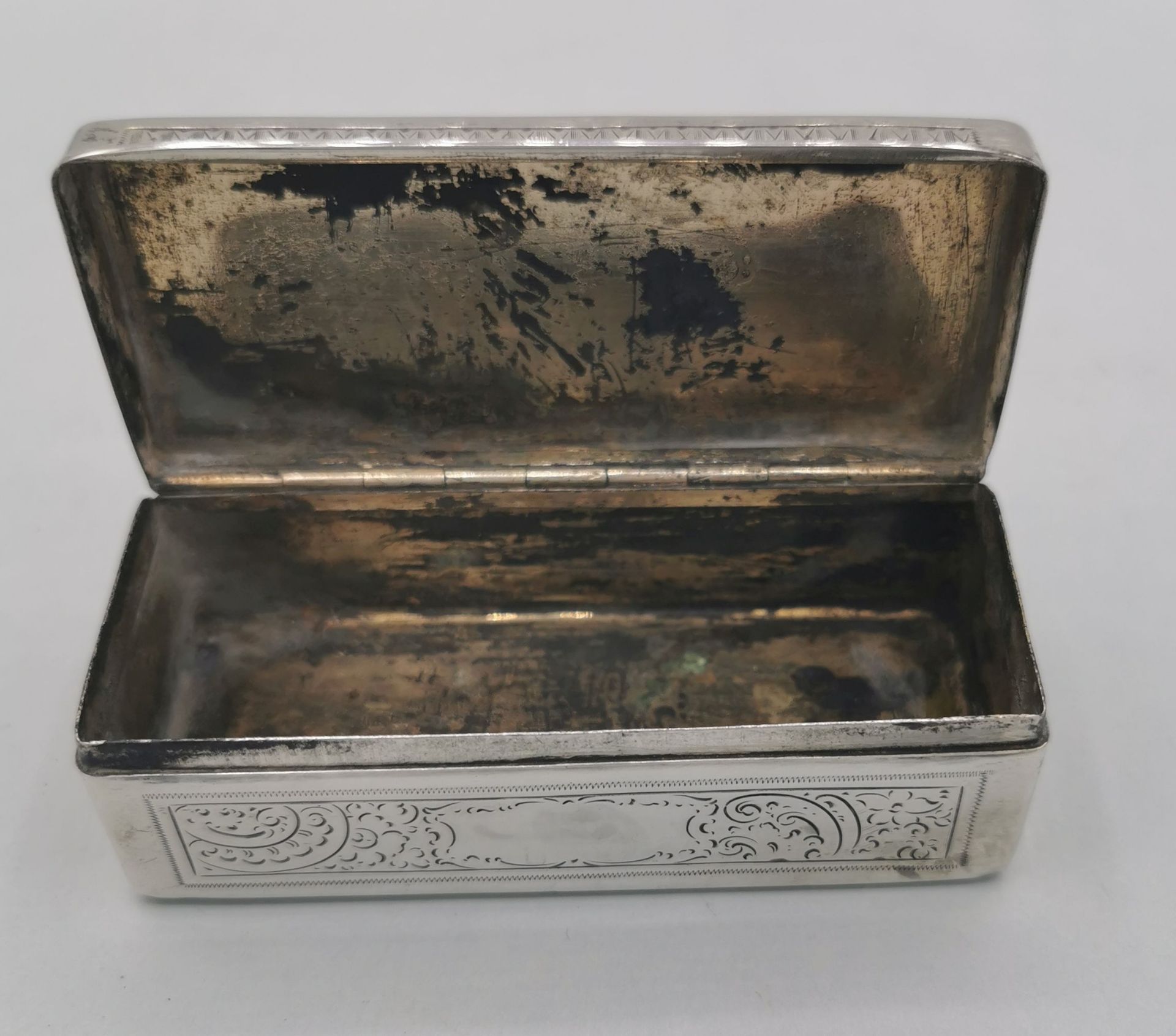 GALLANTRY: TOBACCO BOX - Image 6 of 10