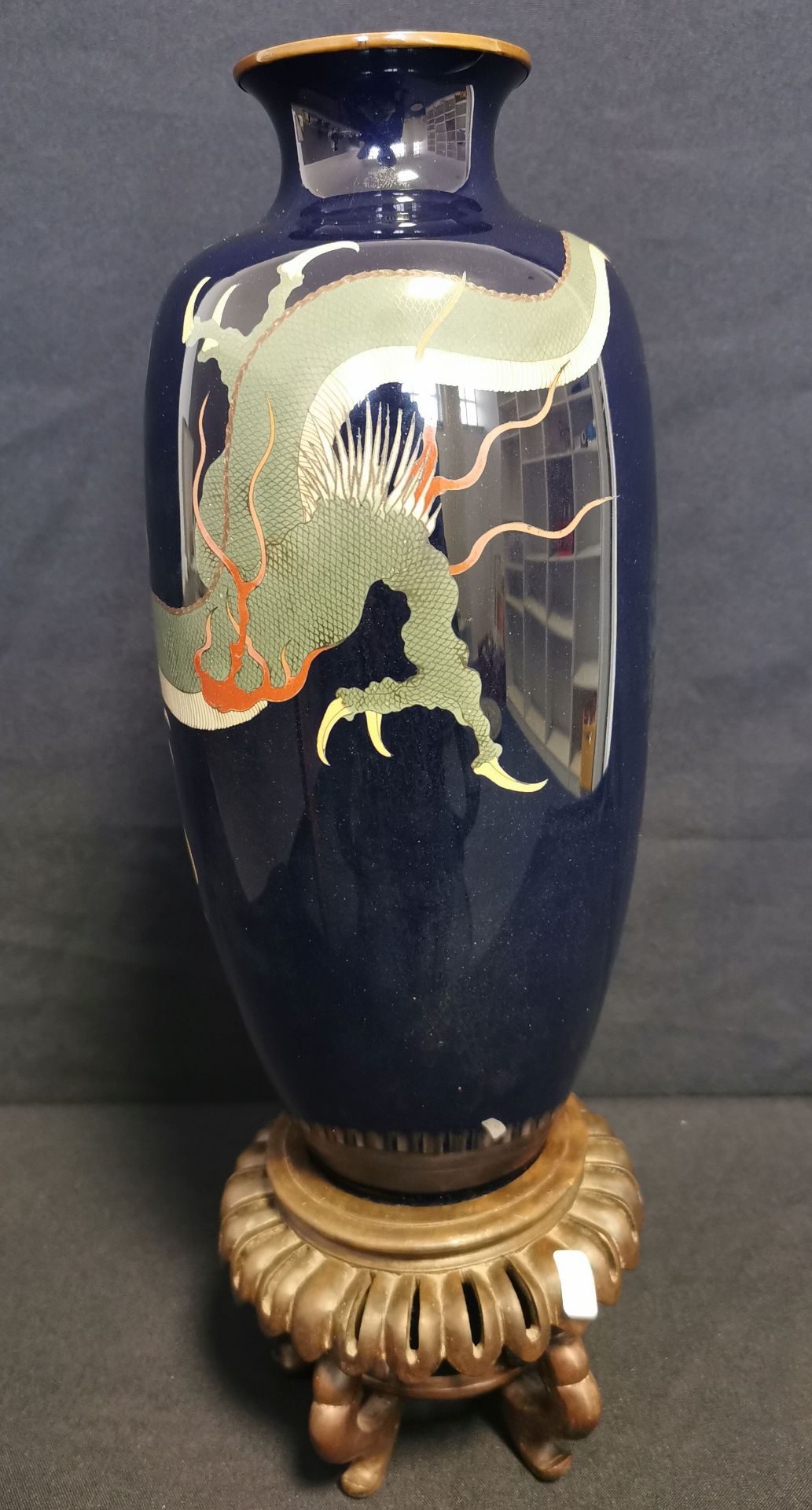 CLOISONNE VASE WITH DRAGON DECOR - Image 2 of 11