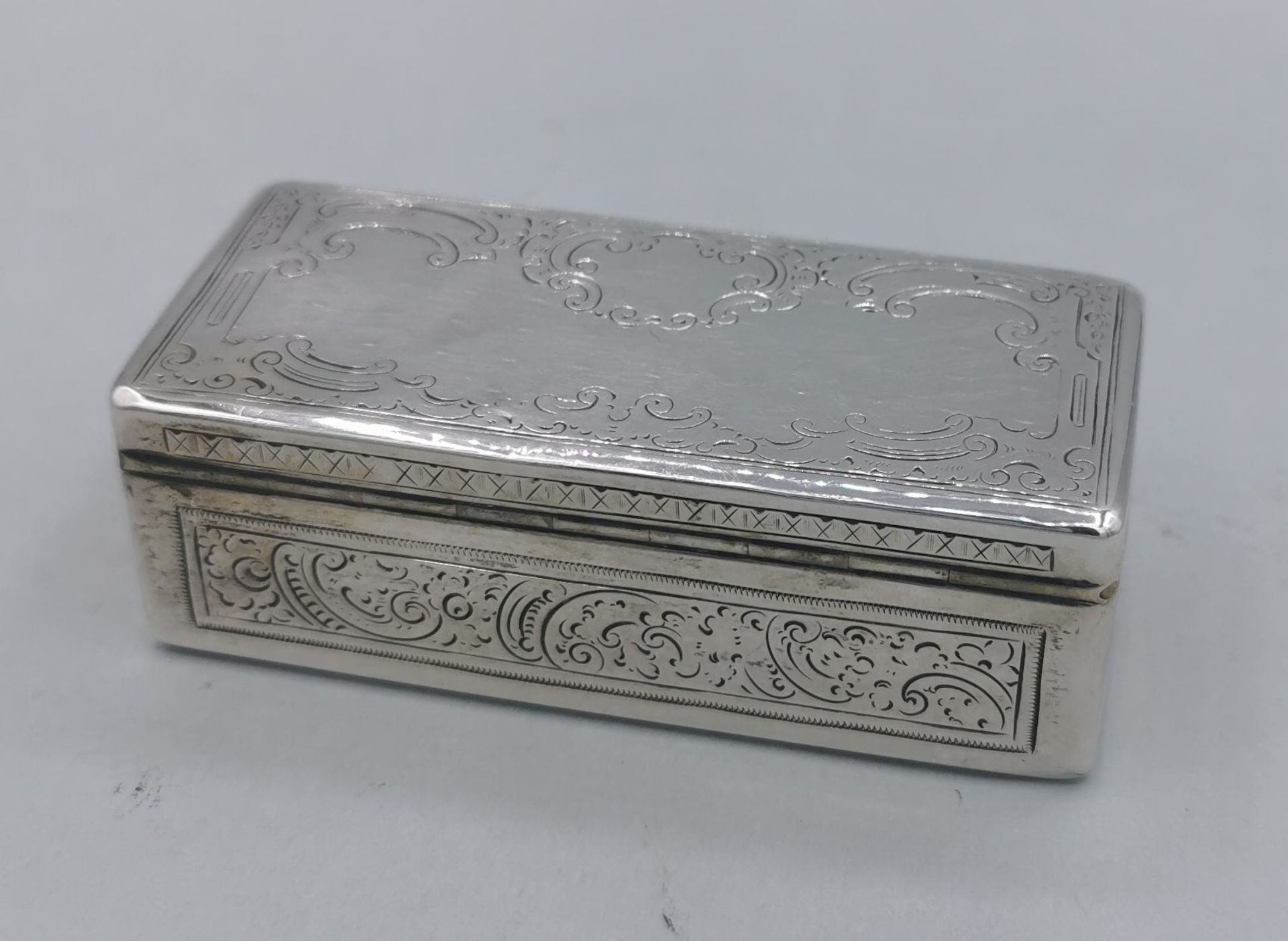 GALLANTRY: TOBACCO BOX - Image 3 of 10