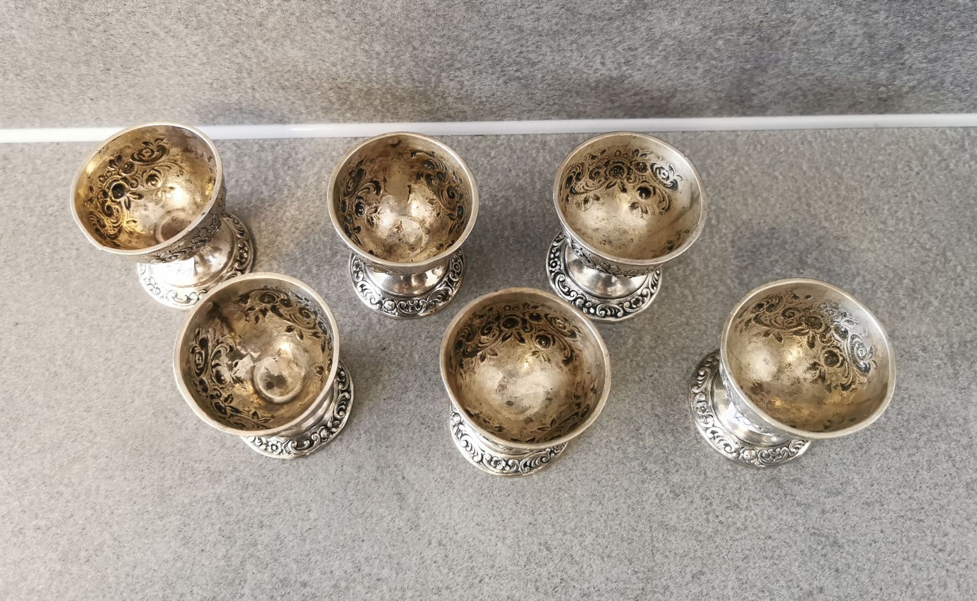 6 SILVER EGG CUPS - Image 2 of 3