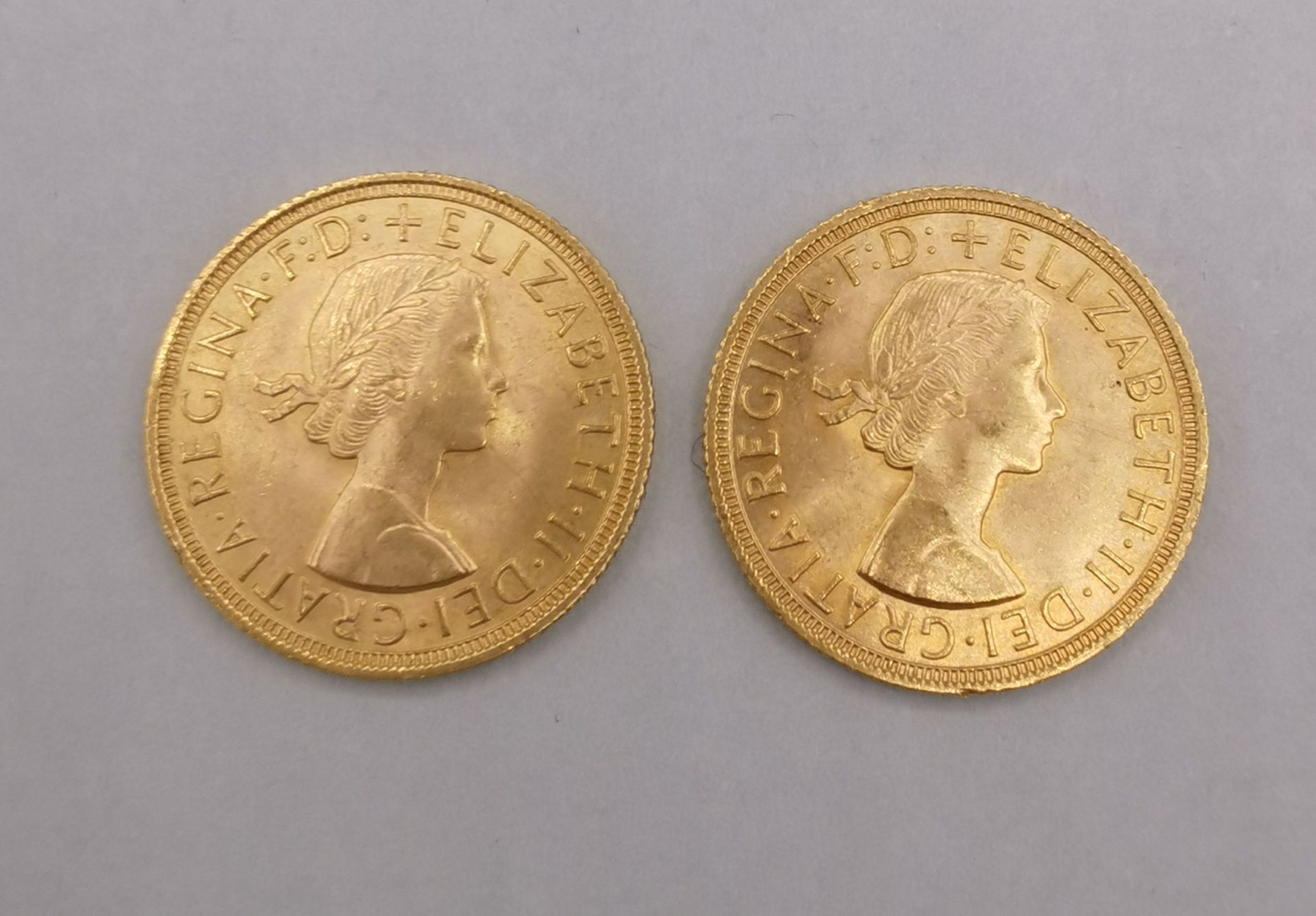 2 GOLDMÜNZEN SOVEREIGN 1 PFUND