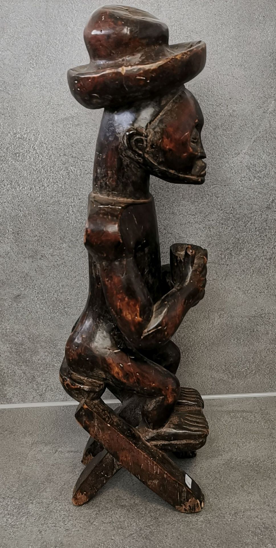 ANCESTRAL FIGURE OF THE BAMUN - Image 2 of 4