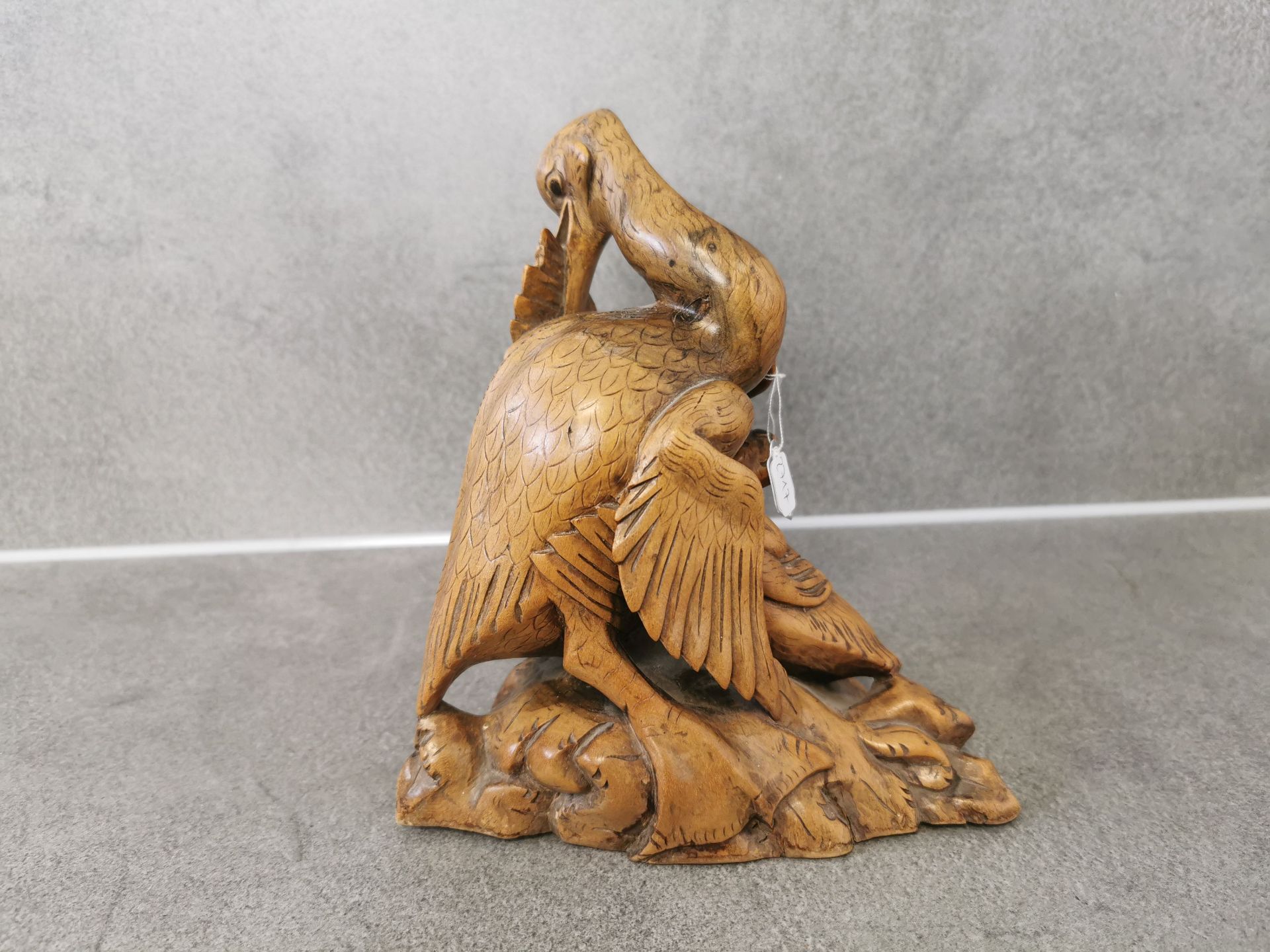 SCULPTURE: PELICAN