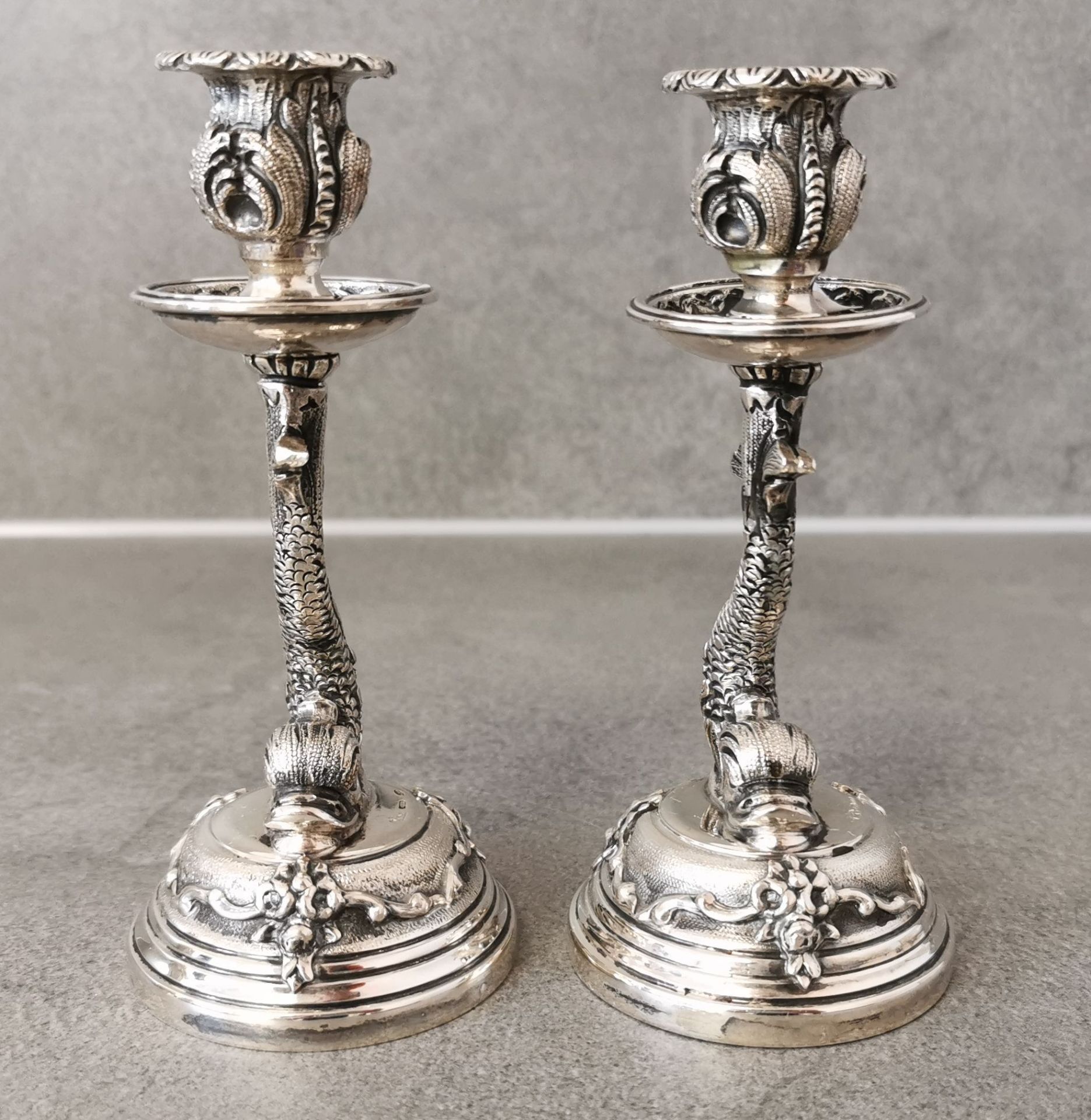 2 CANDLESTICKS IN BAROQUE DESIGN - Image 3 of 5