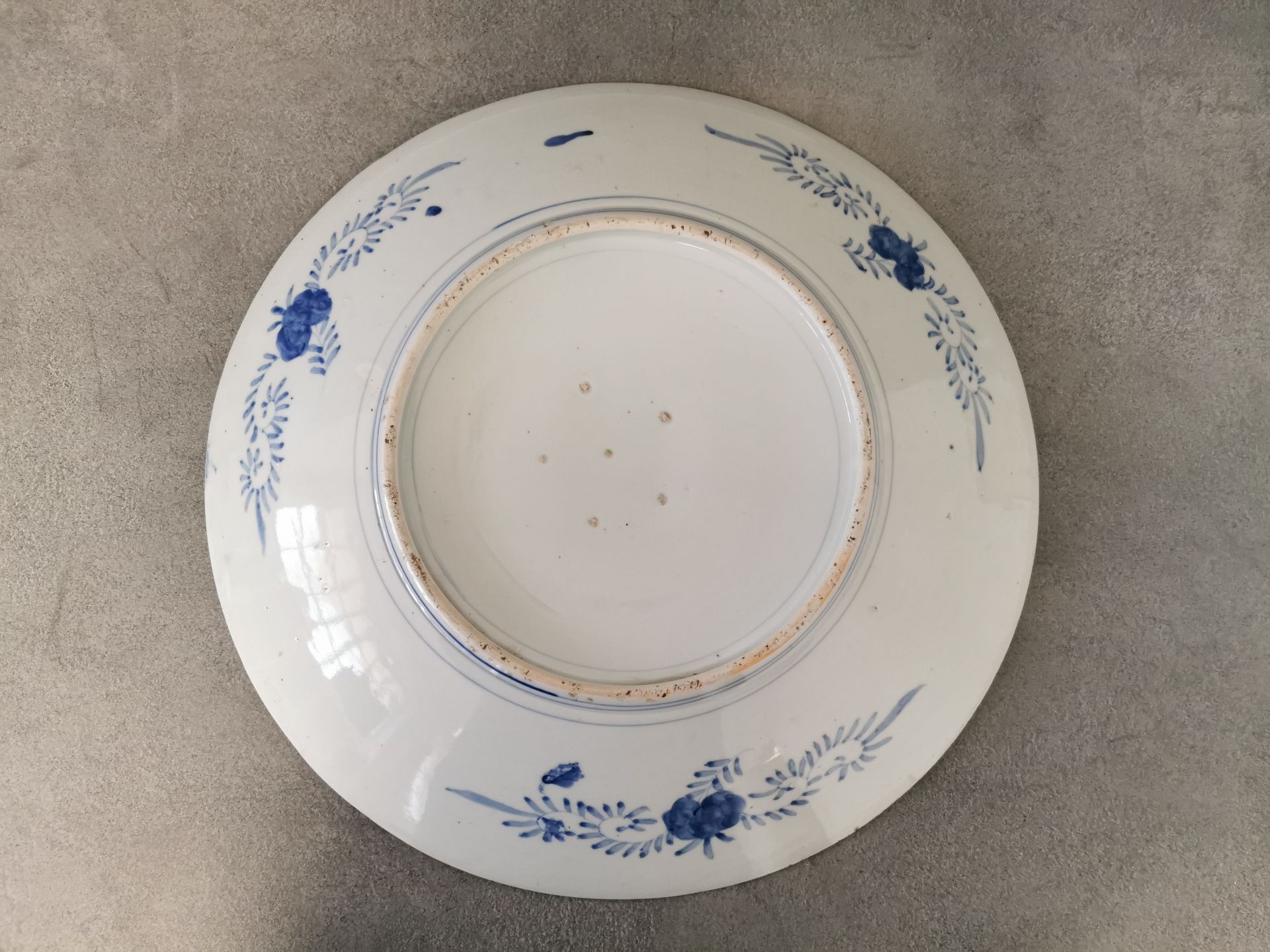 LARGE IMARI PLATE - Image 3 of 3