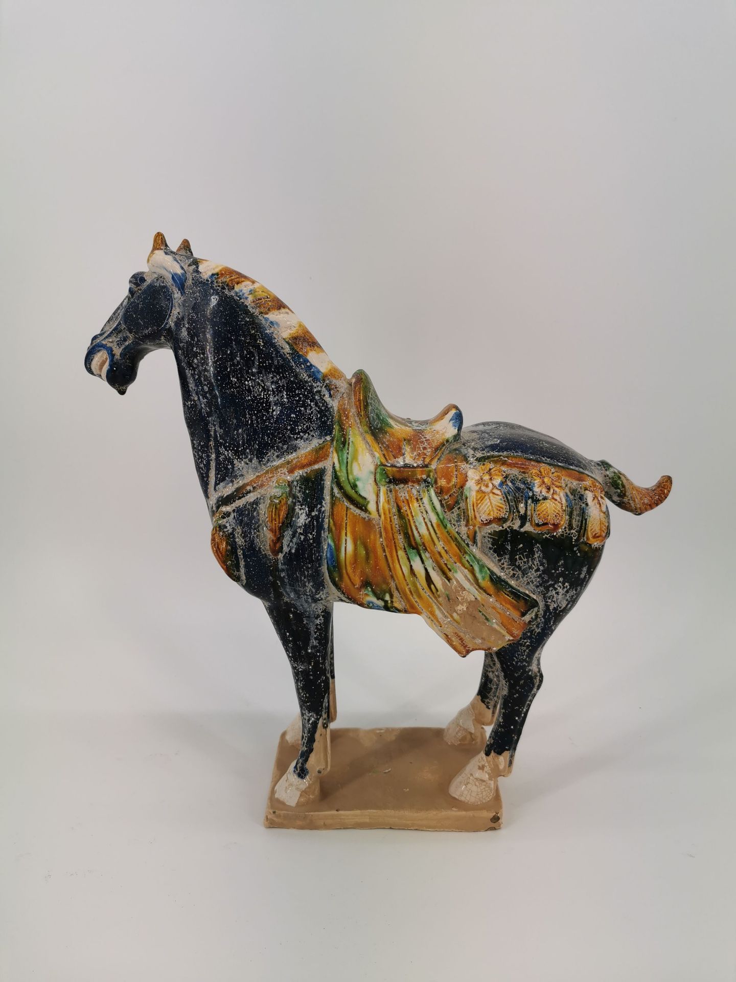 HORSE IN TANG-STYLE - Image 3 of 4