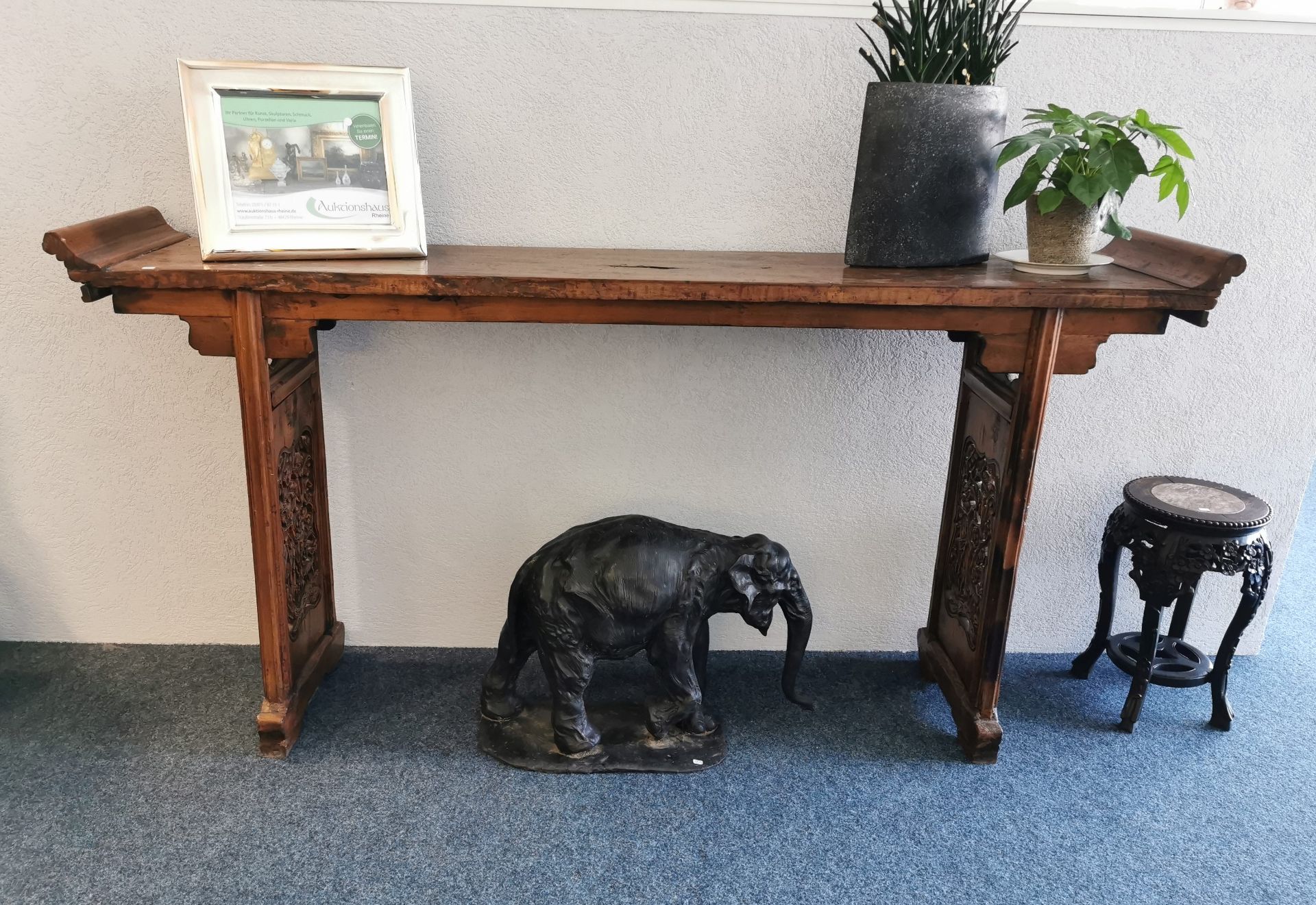 CHINESE CONSOLE TABLE