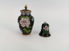 2 CLOISONNÈ-OBJEKTE