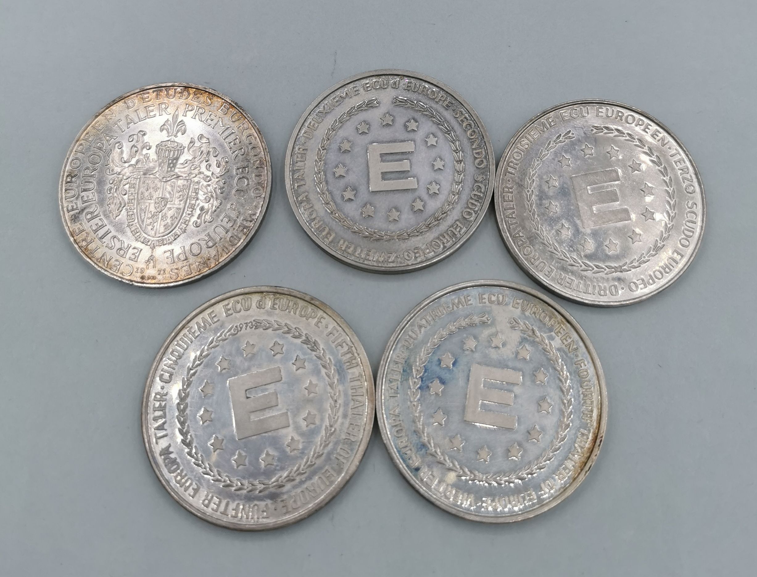 5 SILVER MEDALS - EUROPE THALER  - Image 2 of 2