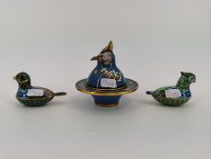 3 FIGÜRLICHE CLOISONNÈ-DECKELDOSEN "VOGEL"