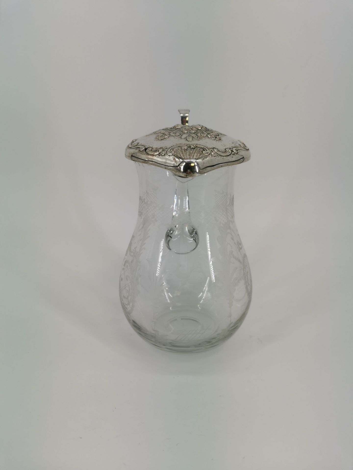 CARAFE WITH SILVER LID - Image 2 of 5