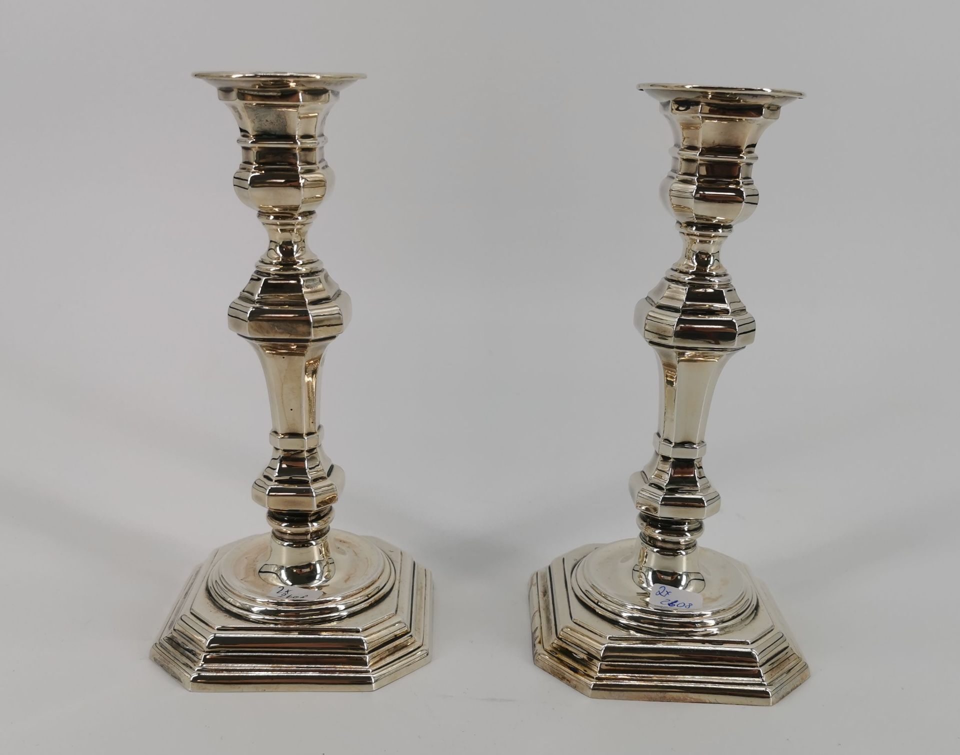 2 CANDLESTICKS