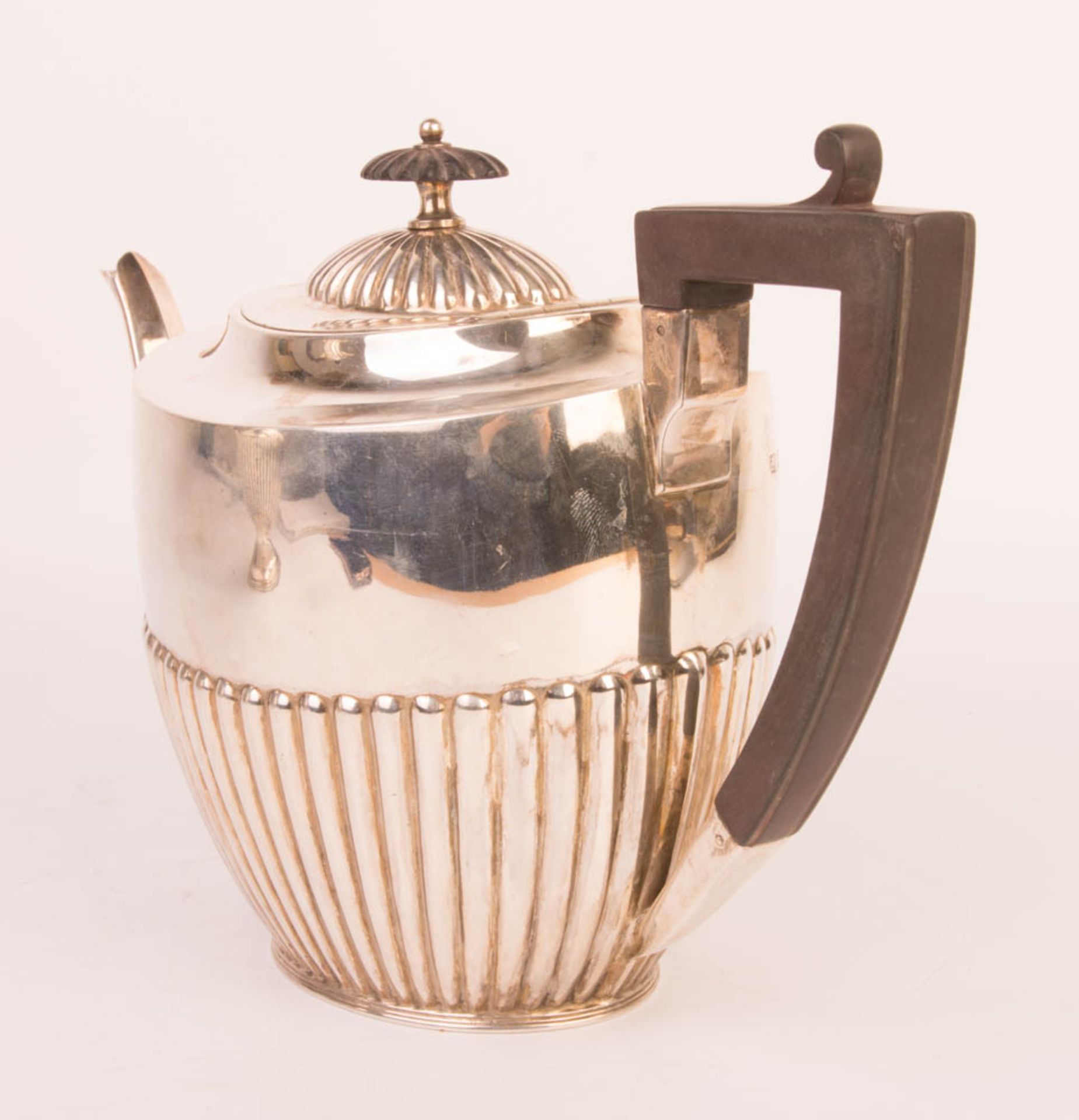 Atkin Brothers, antique teapot, sterling silver, Sheffield, 1915. - Image 4 of 8