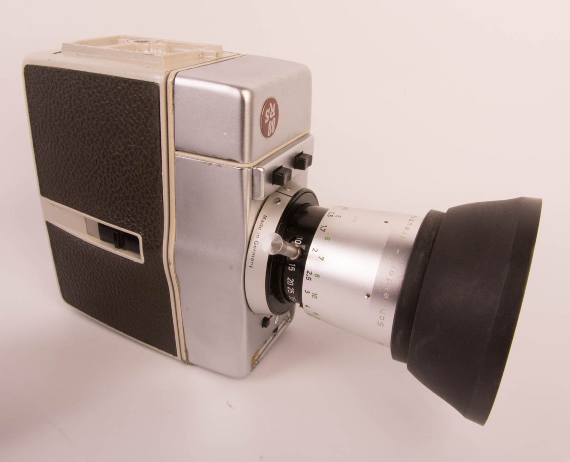 Three 8mm film cameras - Image 6 of 6