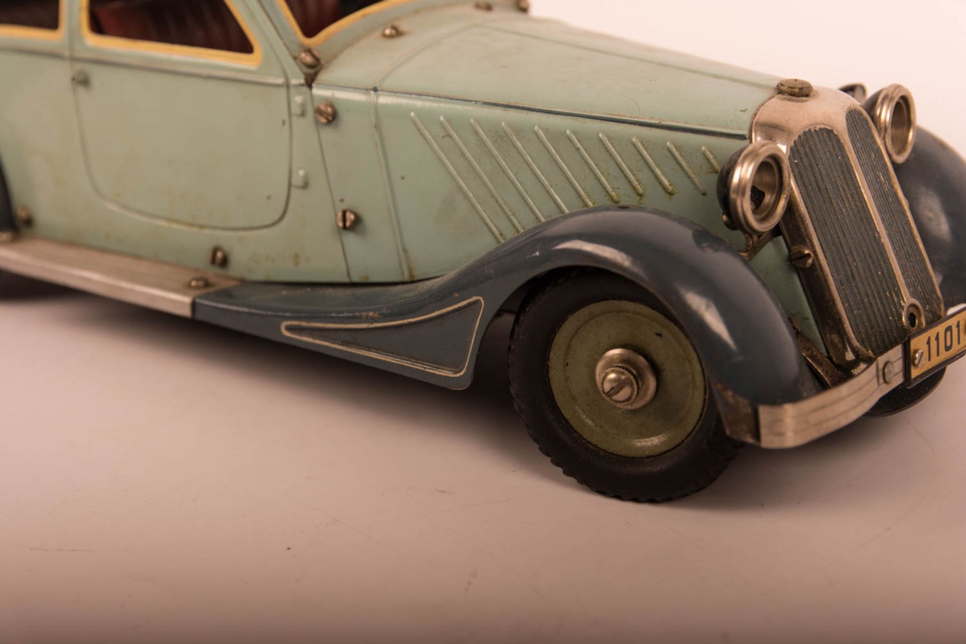 Märklin-Baukastenauto "Stromlinien-Limousine" um 1935 - Bild 10 aus 15