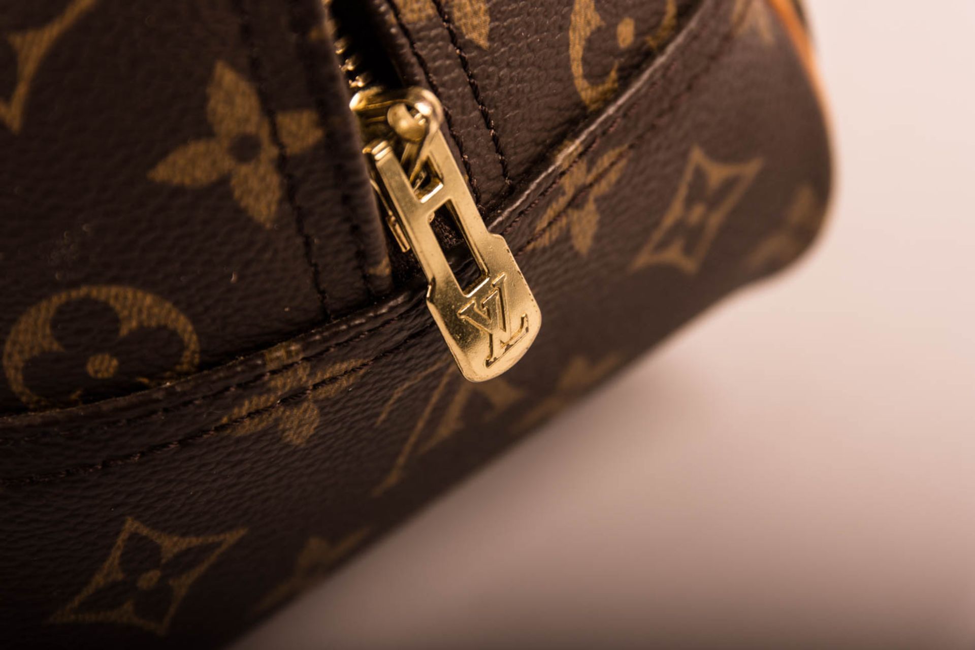 Louis Vuitton Handtasche - Bild 5 aus 7