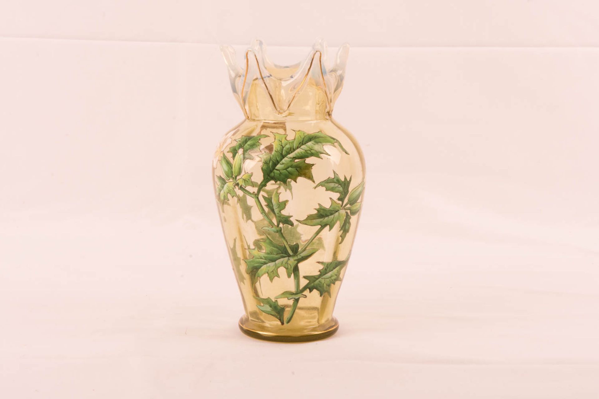 Uranglas Vase