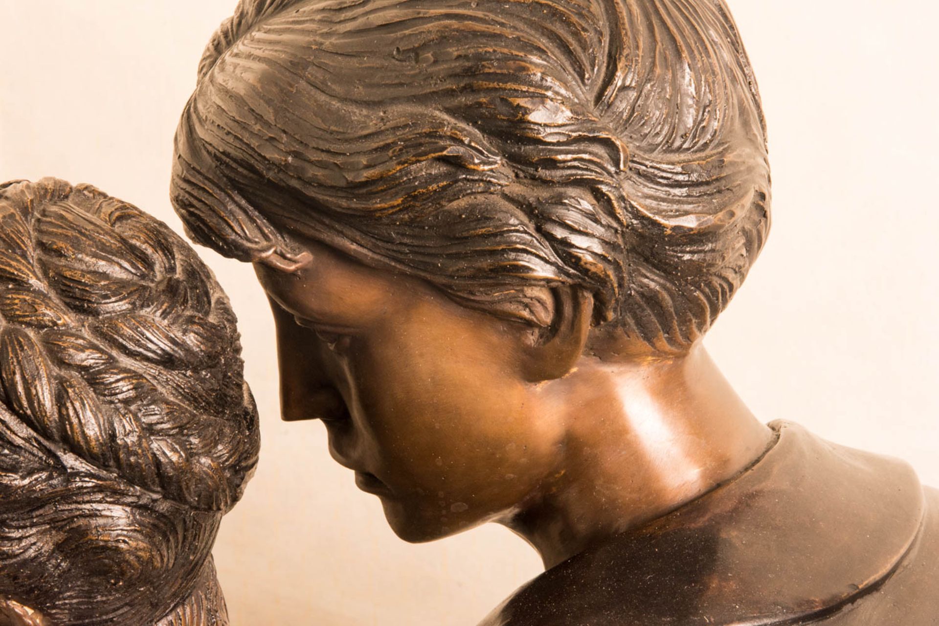 Gewaltige Bronzefigur Liebespaar, 135 cm - Bild 11 aus 12