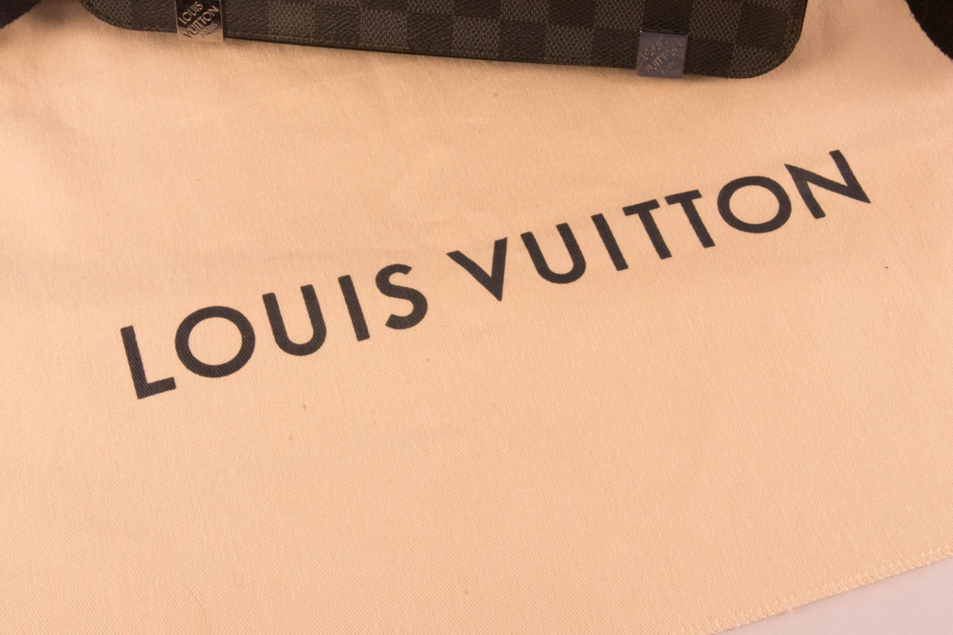 Louis Vuitton Messenger District Shoulder Bag - Bild 2 aus 5