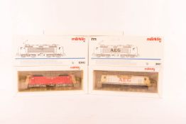 Märklin 3441 und 83443 mit Präsentations-Sockel