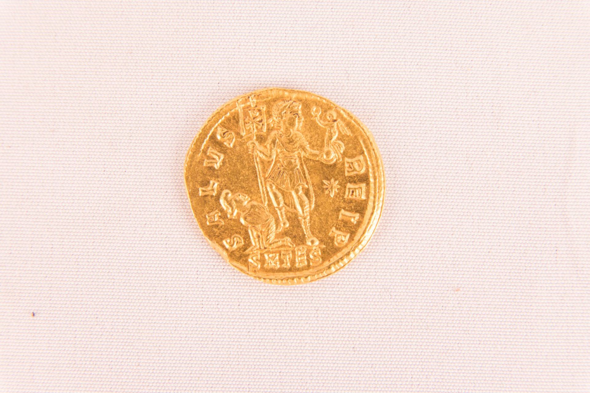 Solidus 364-367,  Thessalonich -  Valentinian I, Gold Münze